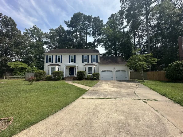 608 Hearndon Ct, Chesapeake, VA 23322