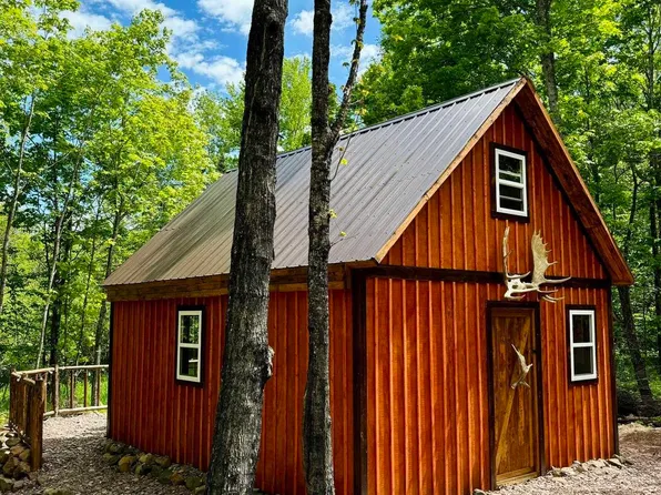 832 County Road 14, Grand Marais, MN 55604