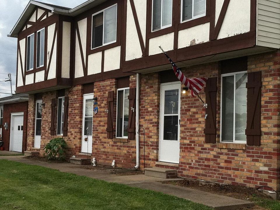 1st image of 303 Lee St #2