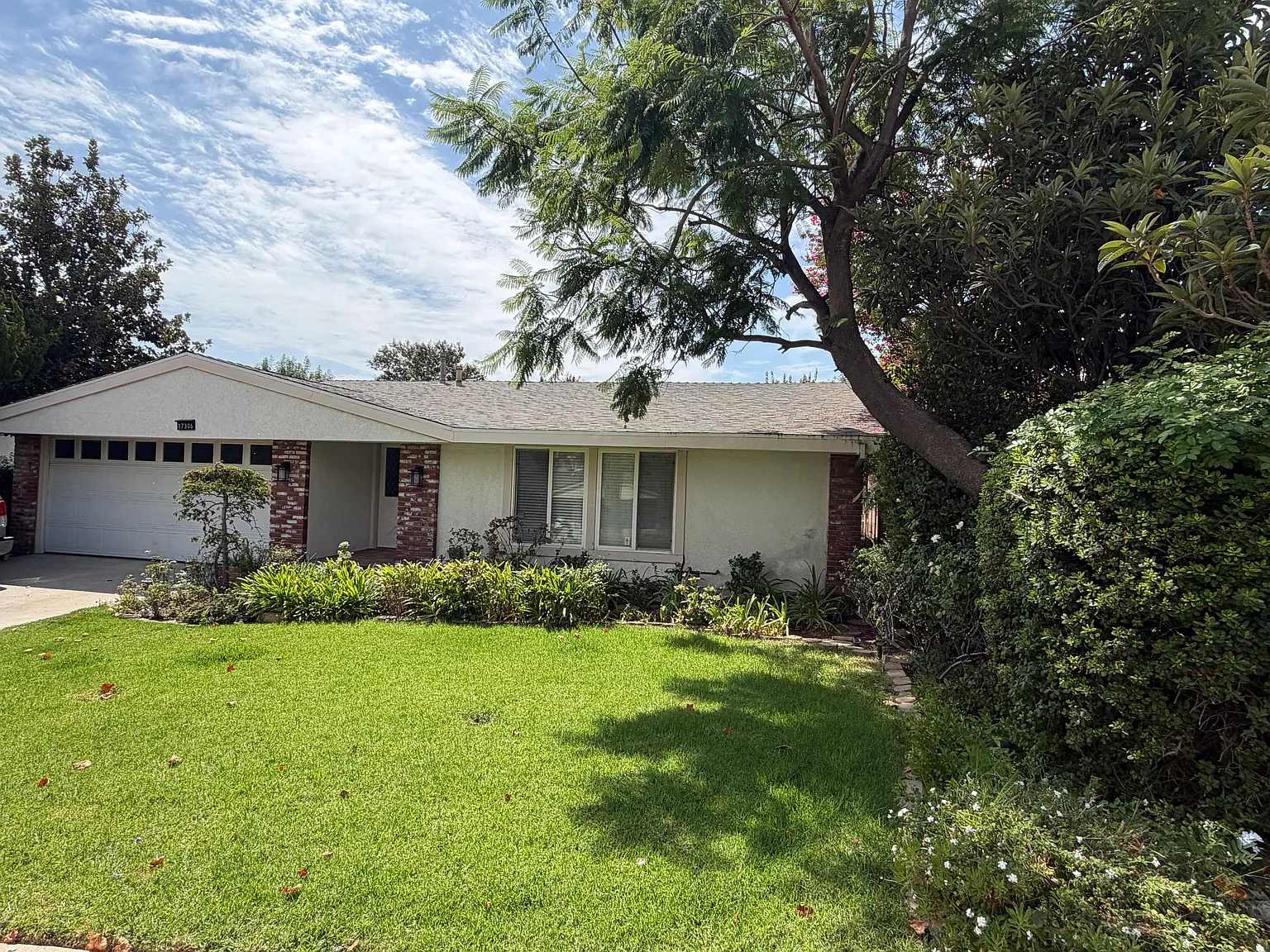 4 bed, 2.5 bath, 2097 sqft, $5,500 — Photo 2