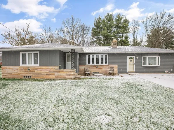 23381 Forestview Ave, Elkhart, IN 46517
