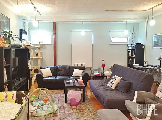 Rented by Brooklyn Heights Real Estate Inc | media 3