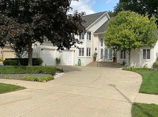 50458 Heatherwood Ln, Shelby Township, MI 48317