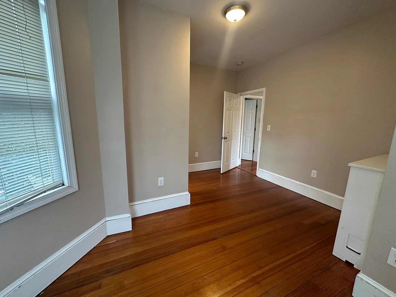 3 bed, $3,300 — Photo 3