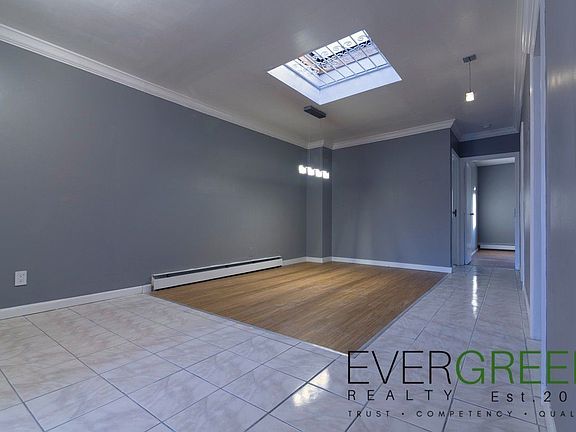 2nd image of 174A Ellery St #1