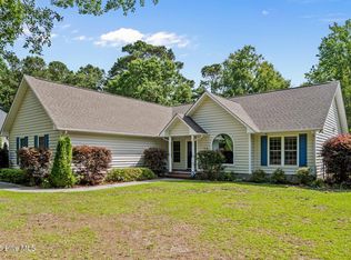 331 Long Leaf Dr, Hampstead, NC 28443