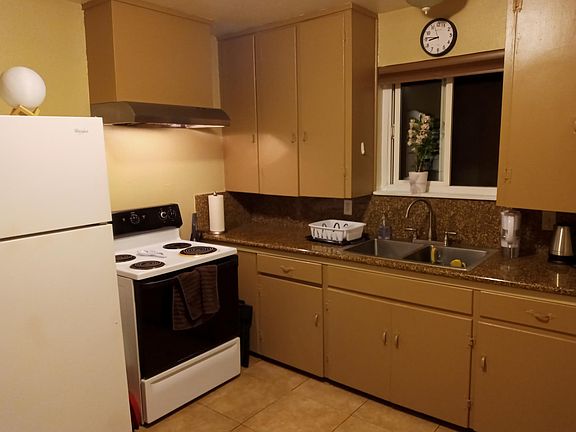 3rd image of 725 Virginia St #725
