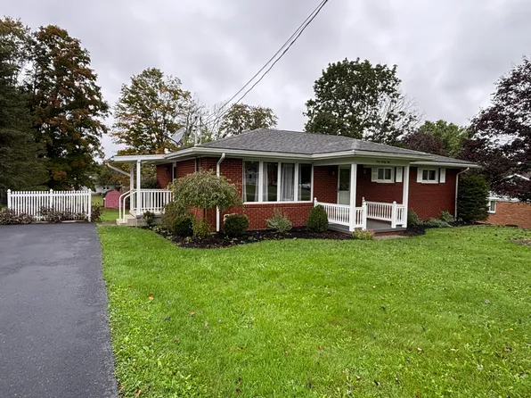142 Teaberry Rd, Saint Marys, PA 15857