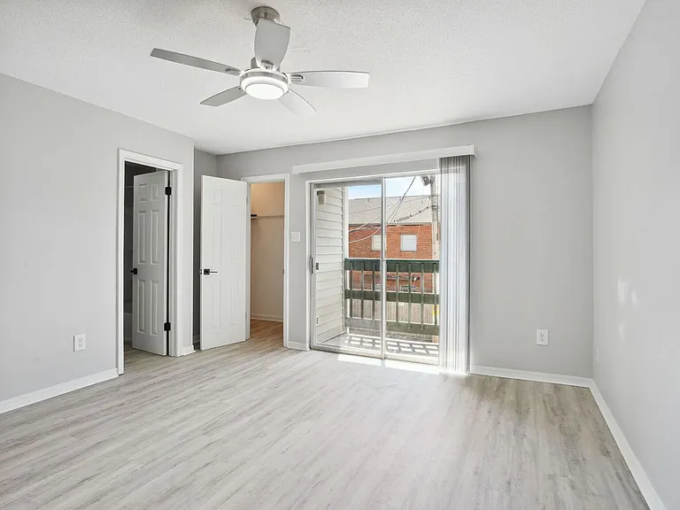 4101 Hessmer Ave #220 — Photo 10