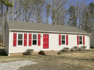 5518 Retriever Rd, North Chesterfield, VA 23237