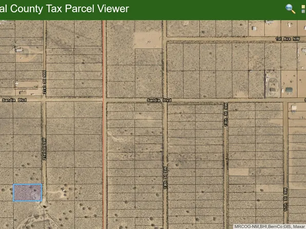 83 21st St SW, Rio Rancho, NM 87124