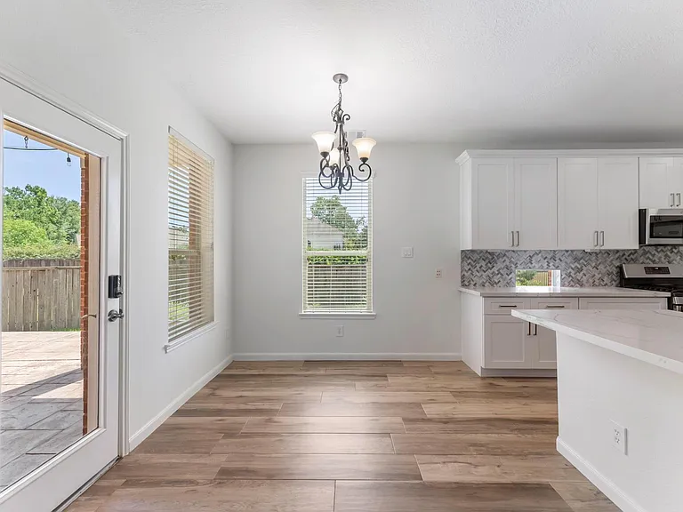 2 Granite Path Pl — Photo 10