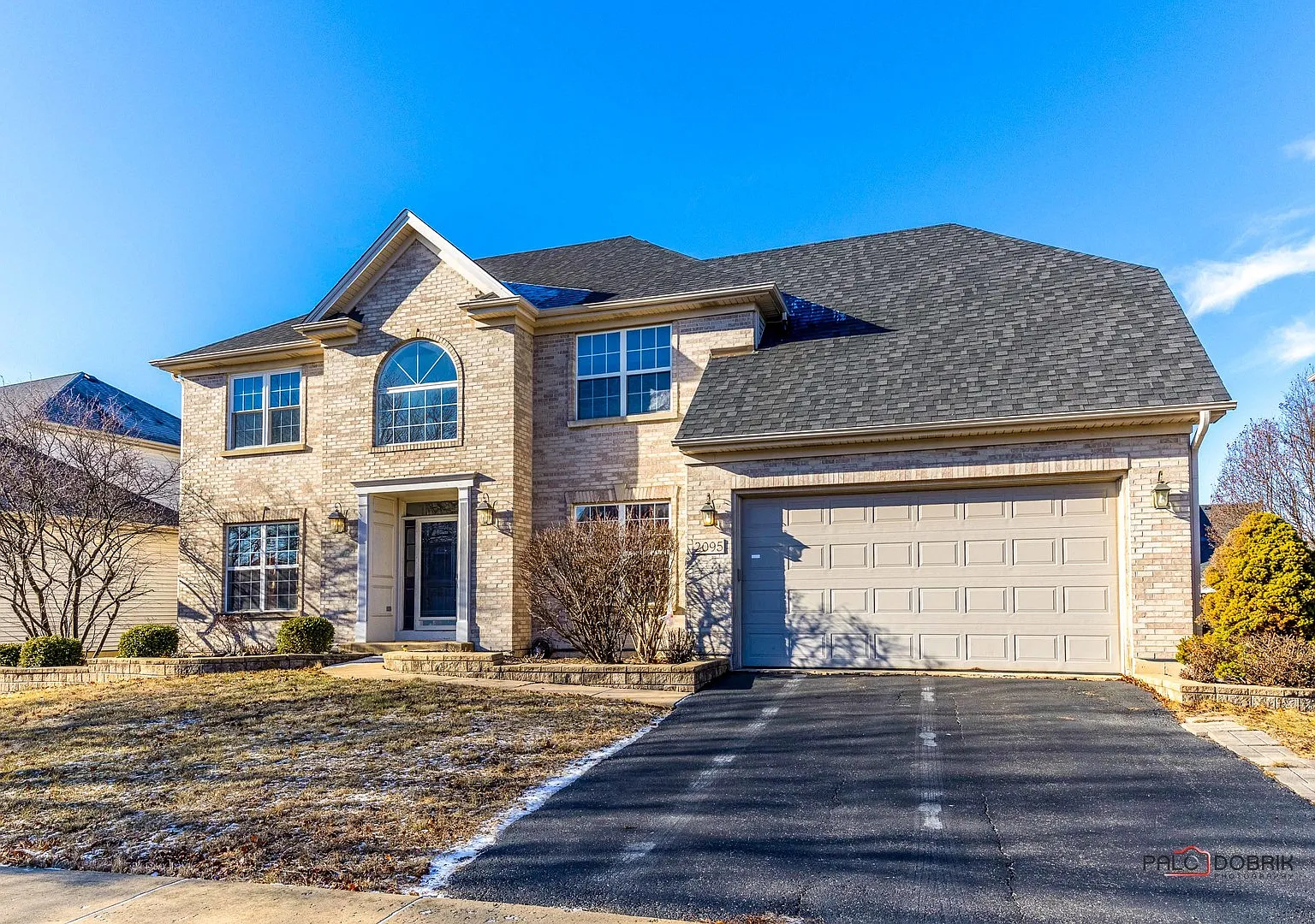 5 bed, 4485 sqft, $3,495 — Photo 4