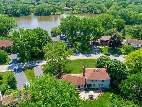3rd image of 8309 Lakeside Dr