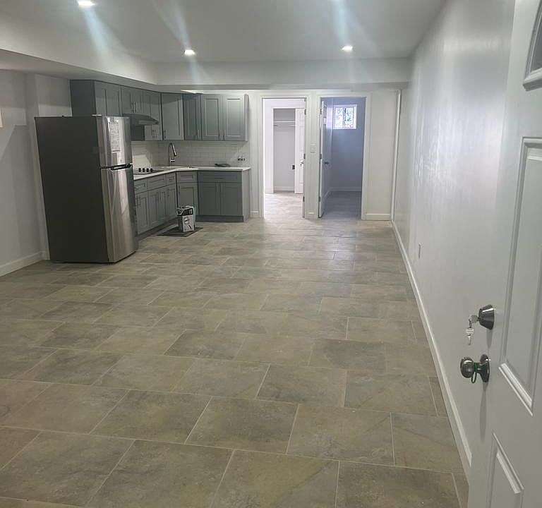 1st image of 262 Buttrick Ave #1