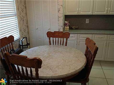 2nd image of 1605 Abaco Dr APT C4