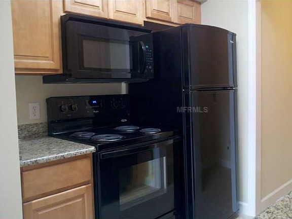 2nd image of 829 E Wildmere Ave APT 103