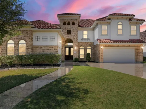6610 Tarrion Bay Ln, Sugar Land, TX 77479