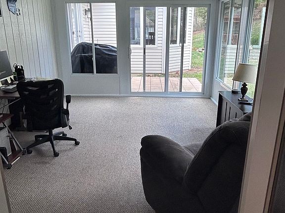 4th image of 76 Township Road 1325