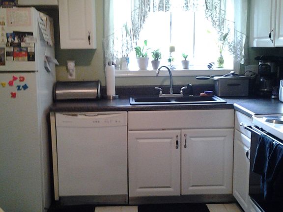 3rd image of 2132 Woodmont Dr