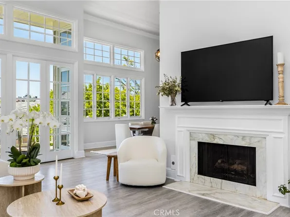 2254 The Ter, Los Angeles, CA 90049