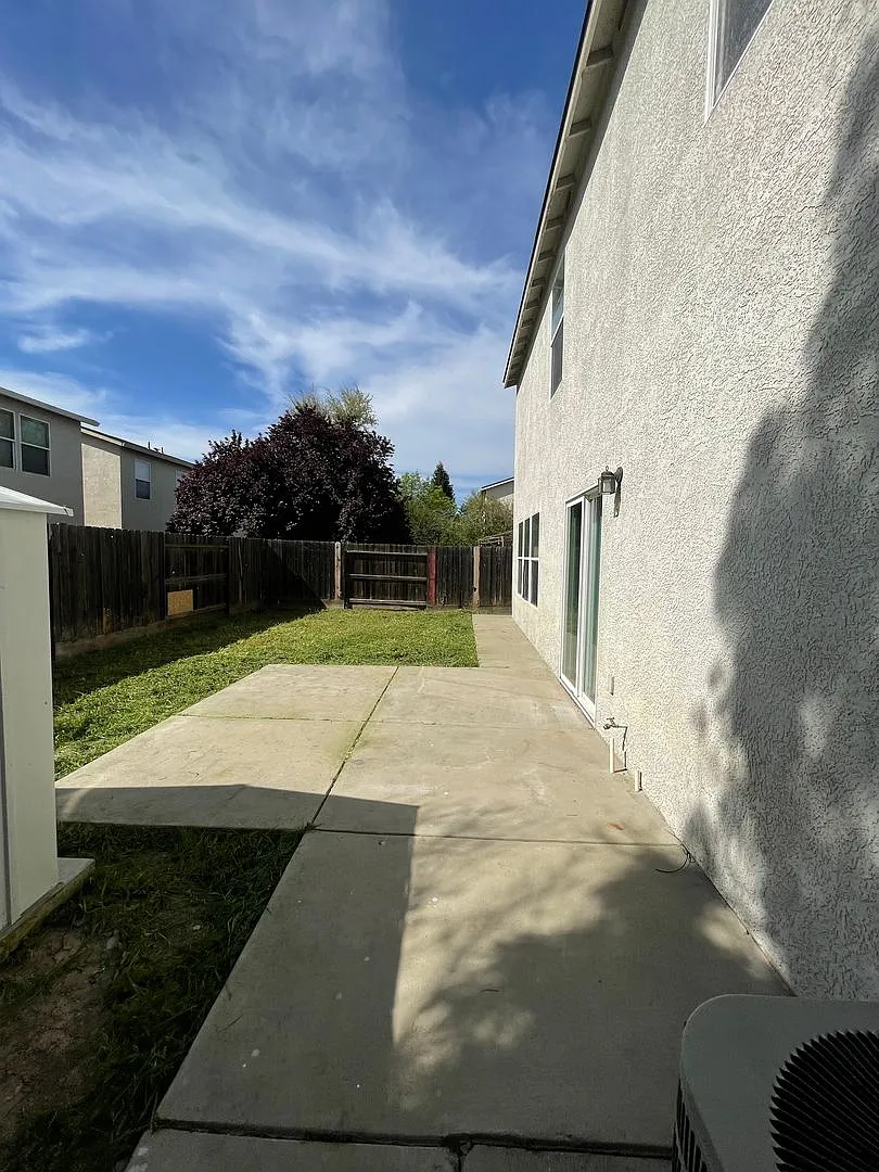 Wow! 3723 Compass Point — Photo 2