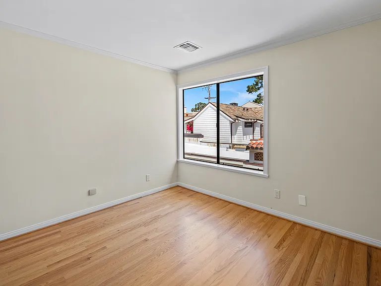 Corner Of San Carlos And 8th — Photo 20