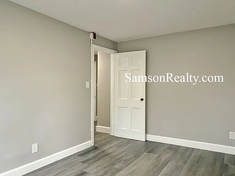 41 Jenckes St #3 — Photo 11