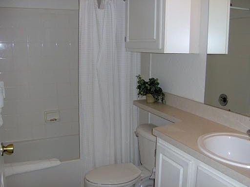 5th image of 8311 Dunes Ct #108-D