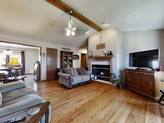 2nd image of 2517 E 20th St