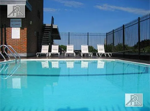 135 Pleasant St #601 — Photo 24