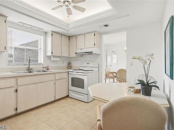 2nd image of 502 SE 32nd St