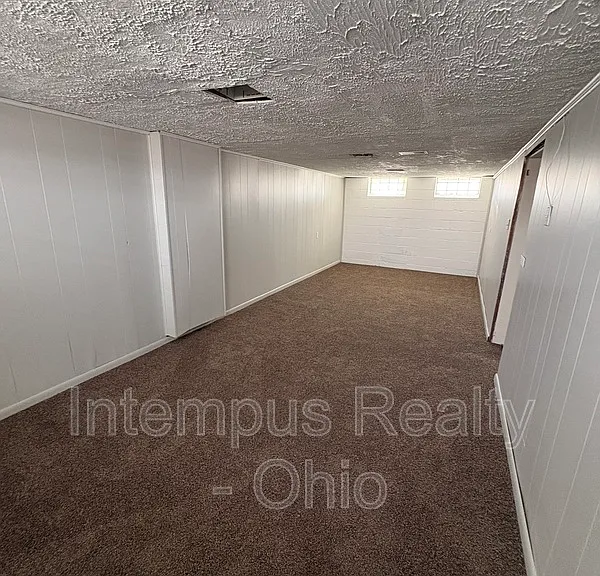 4106 E 153rd St — Photo 15