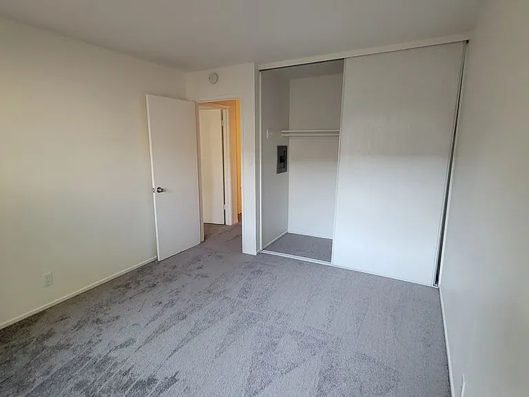 50 Foster St — Photo 11
