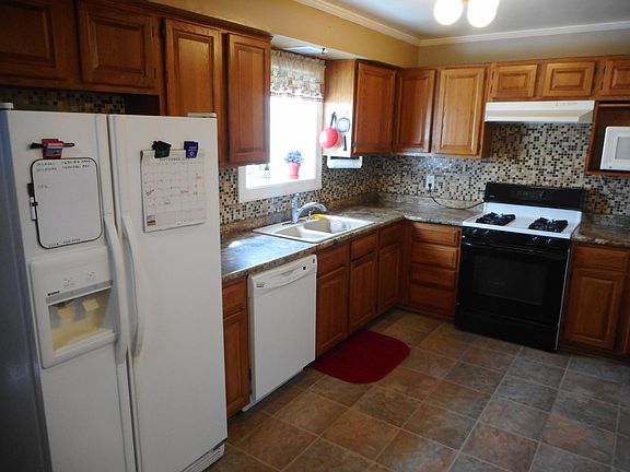 3rd image of 2015 N 75th Ct