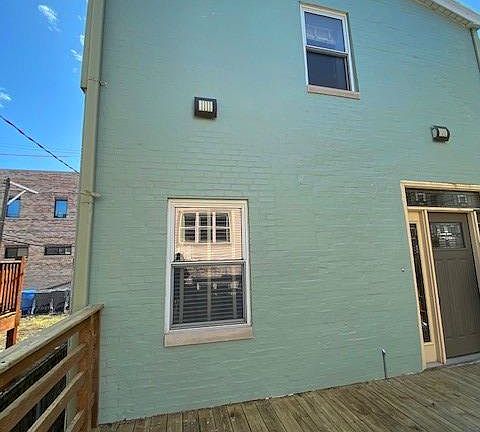 Freshly painted in 2020. Private deck leading to entrance