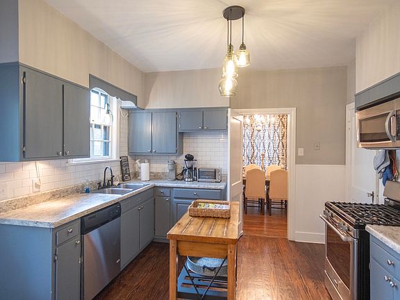 5th image of 3639 Cowden Ave