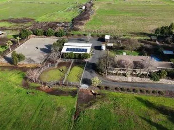 6615 River Rd, Oakdale, CA 95361