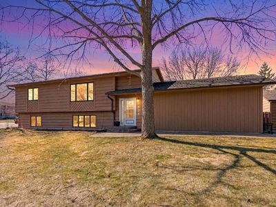1525 Tierney Dr, Hastings, MN, 55033