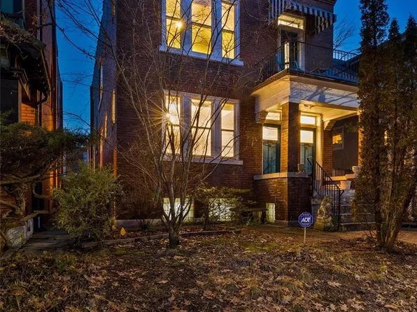 4518 Arsenal St, Saint Louis, MO 63116