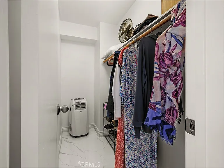 805 Ocean Ave — Photo 23