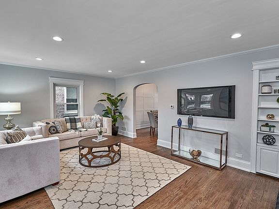 3rd image of 5110 N Newcastle Ave