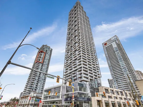 6000 McKay Ave #206, Burnaby, BC V5H 0J5