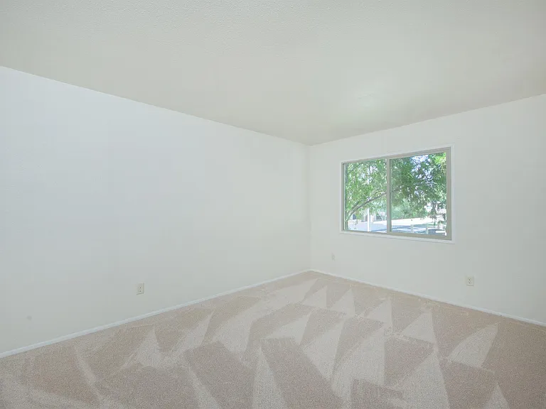 4212 N 82nd St — Photo 12