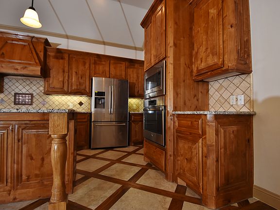 5th image of 4609 Spalding Dr