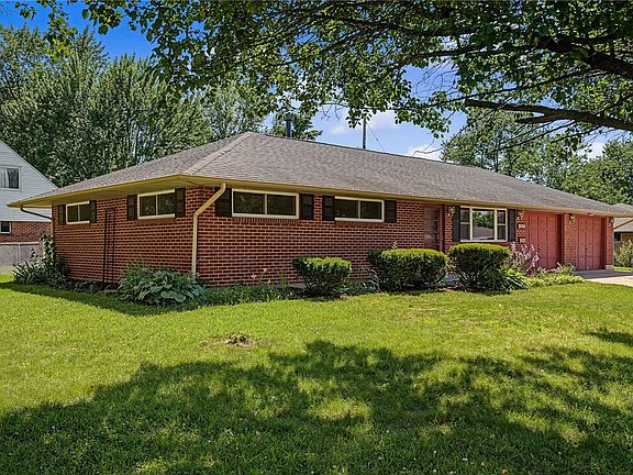 2nd image of 5580 Barnard Dr