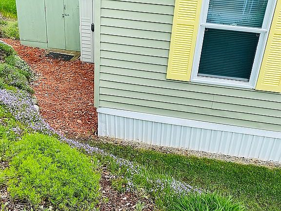 4th image of 526 N Lake St Lot 26