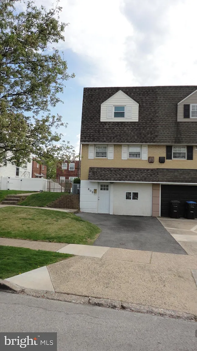 602 Natalie Ln photo 1