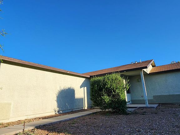2nd image of 2148 E Vera Cruz Vis