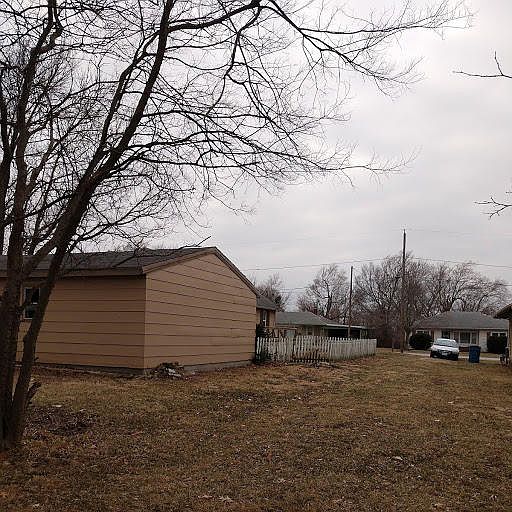 2nd image of 508 S Hays St